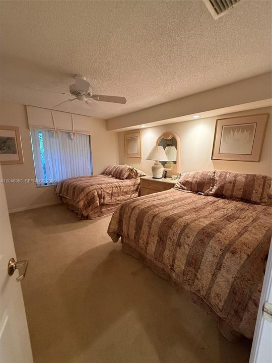 En Venta: $1,399,900 (3 camas, 2 baños, 3612 Pies cuadrados)