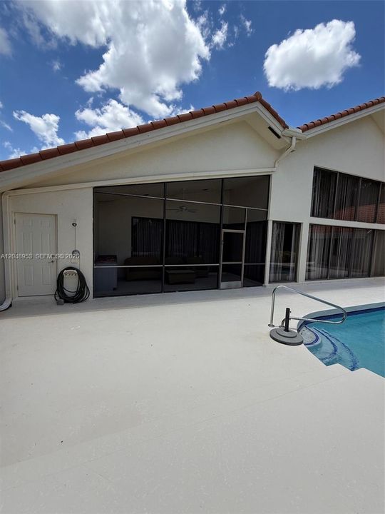 En Venta: $1,399,900 (3 camas, 2 baños, 3612 Pies cuadrados)