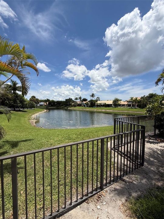 En Venta: $1,399,900 (3 camas, 2 baños, 3612 Pies cuadrados)