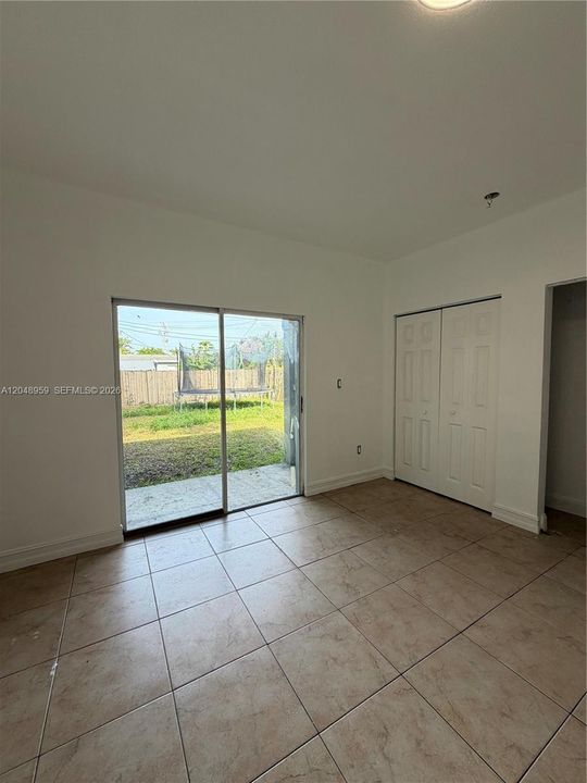 For Rent: $3,300 (4 beds, 2 baths, 2734 Square Feet)