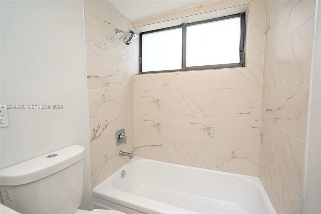 For Rent: $2,600 (2 beds, 1 baths, 16979 Square Feet)