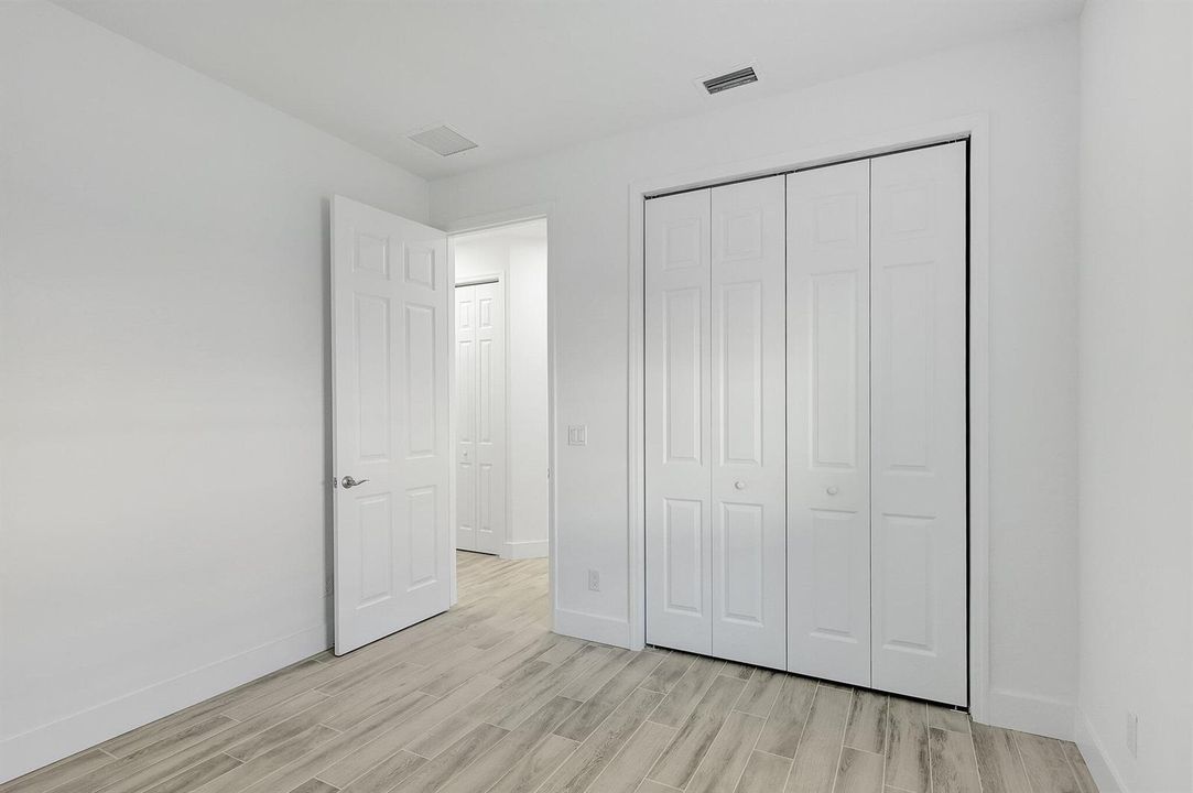 33-web-or-mls-5P1A6732