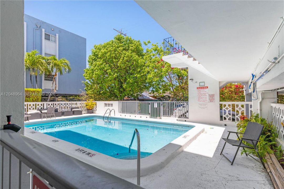 For Rent: $2,600 (2 beds, 1 baths, 16979 Square Feet)
