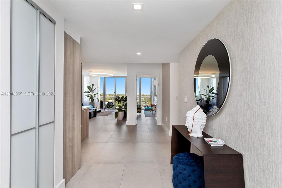 For Sale: $2,199,000 (3 beds, 3 baths, 1882 Square Feet)