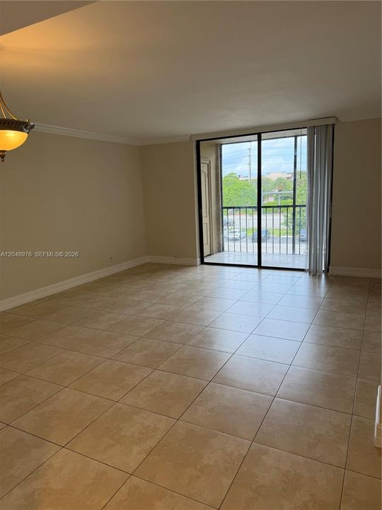 En Venta: $260,000 (2 camas, 2 baños, 1030 Pies cuadrados)