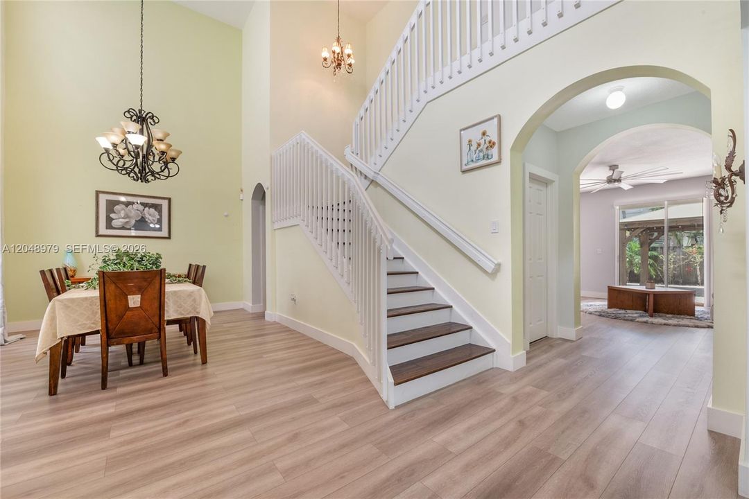 For Rent: $4,800 (5 beds, 3 baths, 2598 Square Feet)