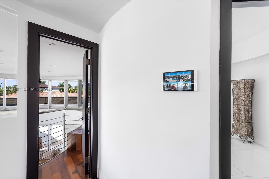En Renta: $28,000 (6 camas, 6 baños, 4153 Pies cuadrados)