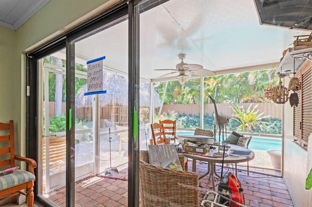 8-web-or-mls-349-sw-14th-ct