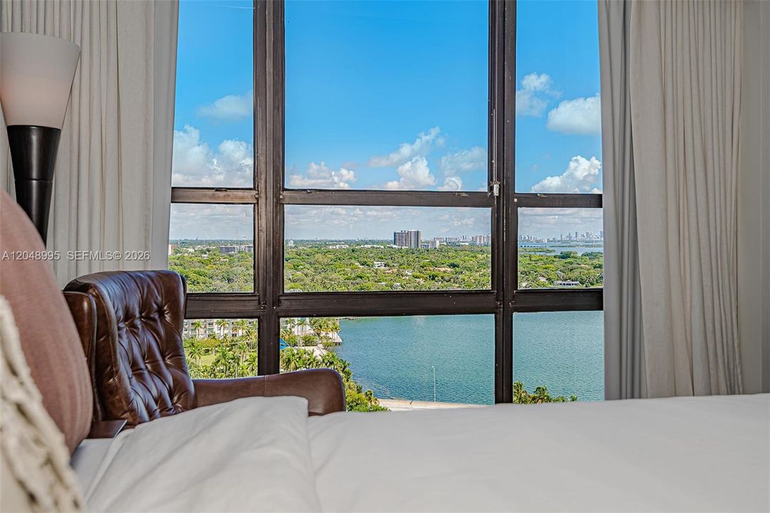 En Venta: $670 (2 camas, 2 baños, 1218 Pies cuadrados)