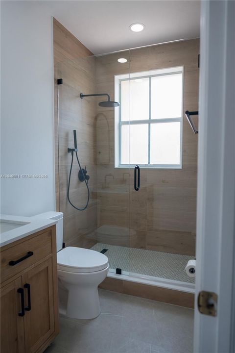 For Rent: $2,975 (3 beds, 2 baths, 1452 Square Feet)