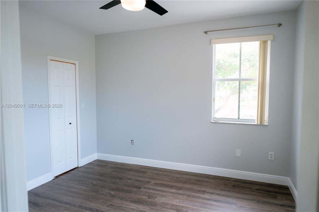 For Rent: $2,975 (3 beds, 2 baths, 1452 Square Feet)