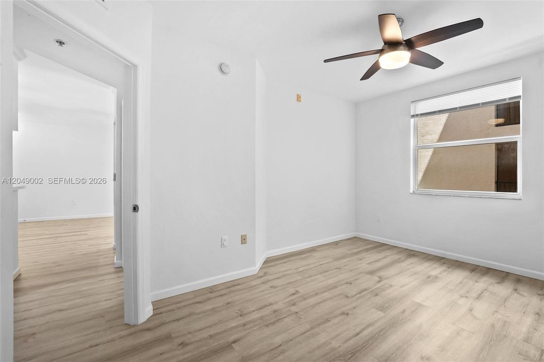For Rent: $2,300 (1 beds, 1 baths, 673 Square Feet)
