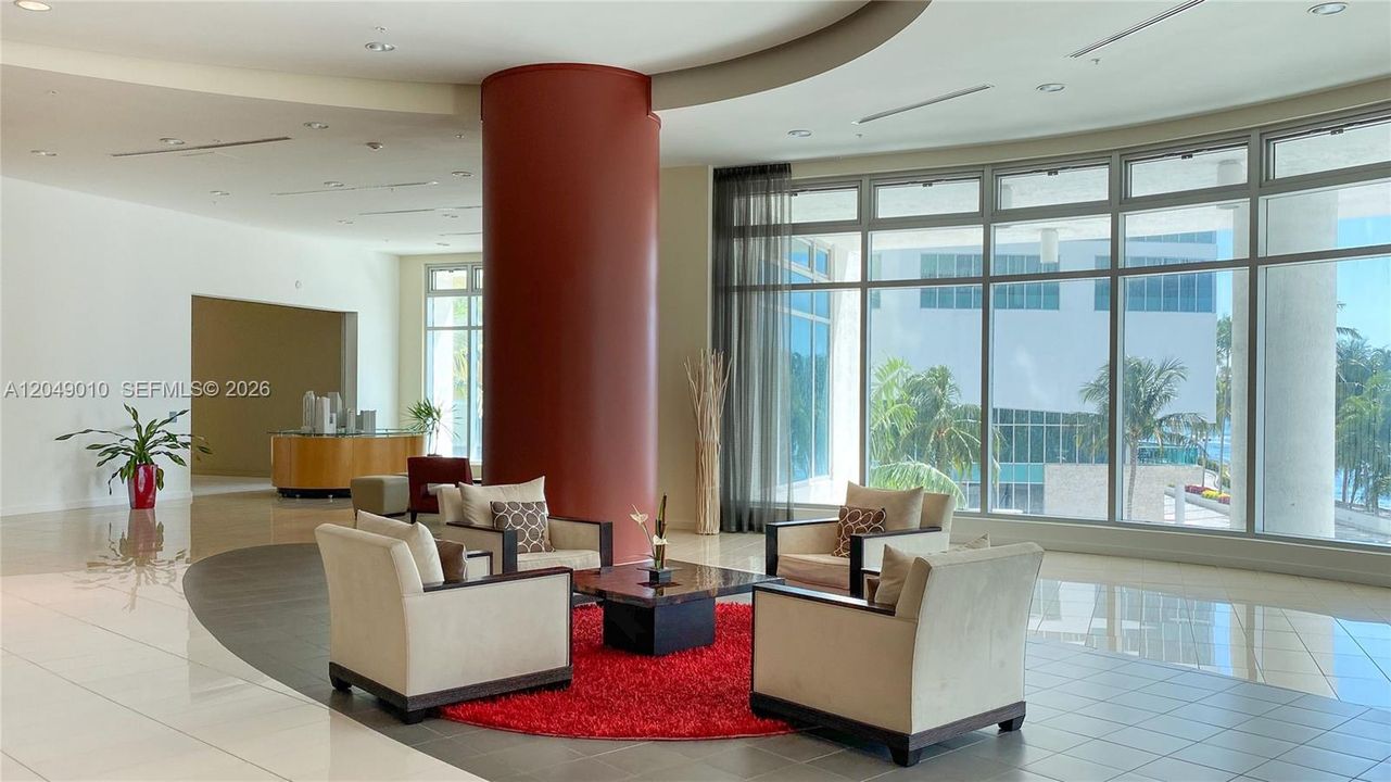 For Rent: $4,200 (2 beds, 2 baths, 1006 Square Feet)