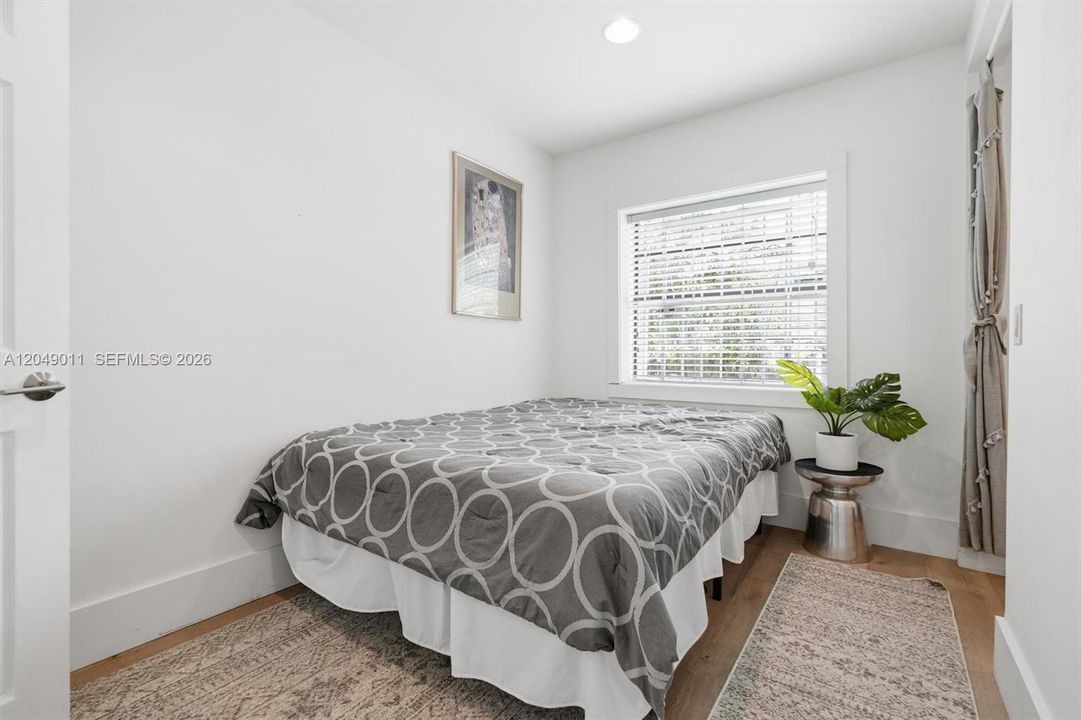 En Venta: $799,000 (2 camas, 2 baños, 1024 Pies cuadrados)