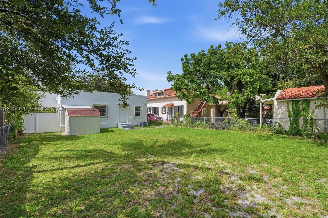 En Venta: $799,000 (2 camas, 2 baños, 1024 Pies cuadrados)