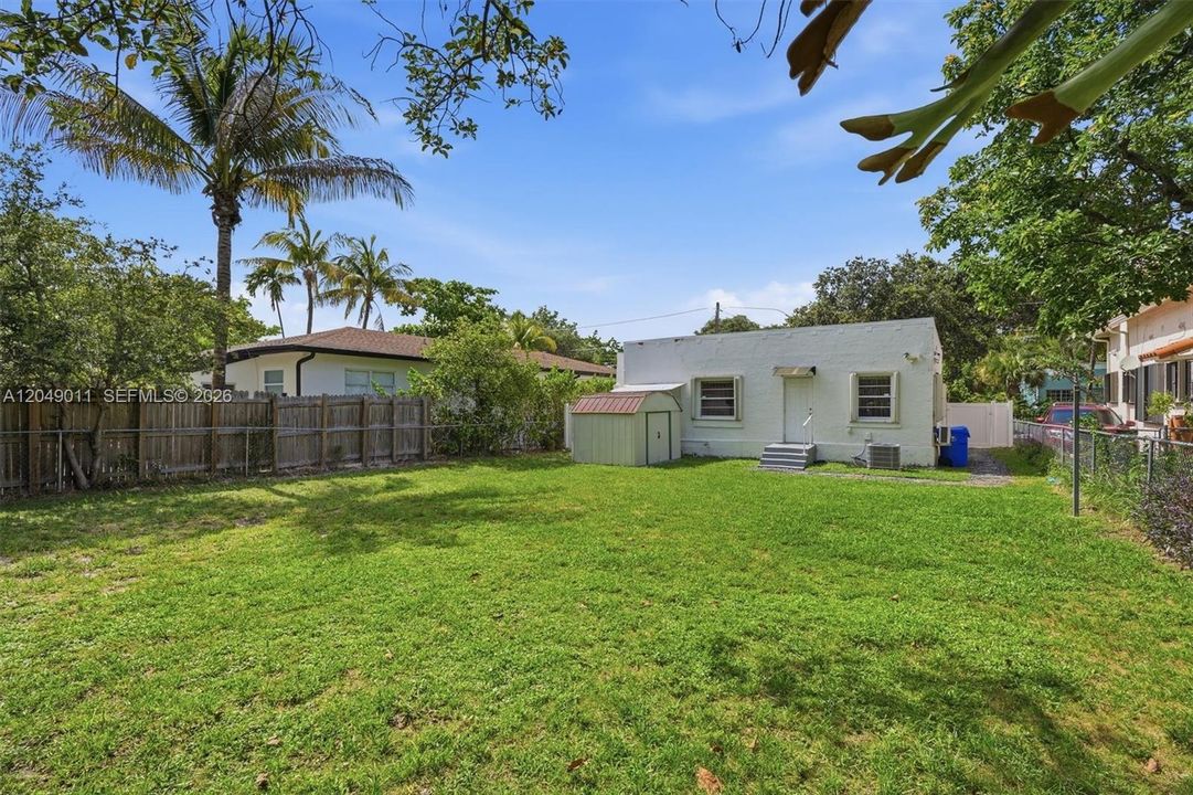 En Venta: $799,000 (2 camas, 2 baños, 1024 Pies cuadrados)