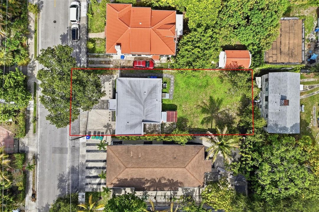 En Venta: $799,000 (2 camas, 2 baños, 1024 Pies cuadrados)