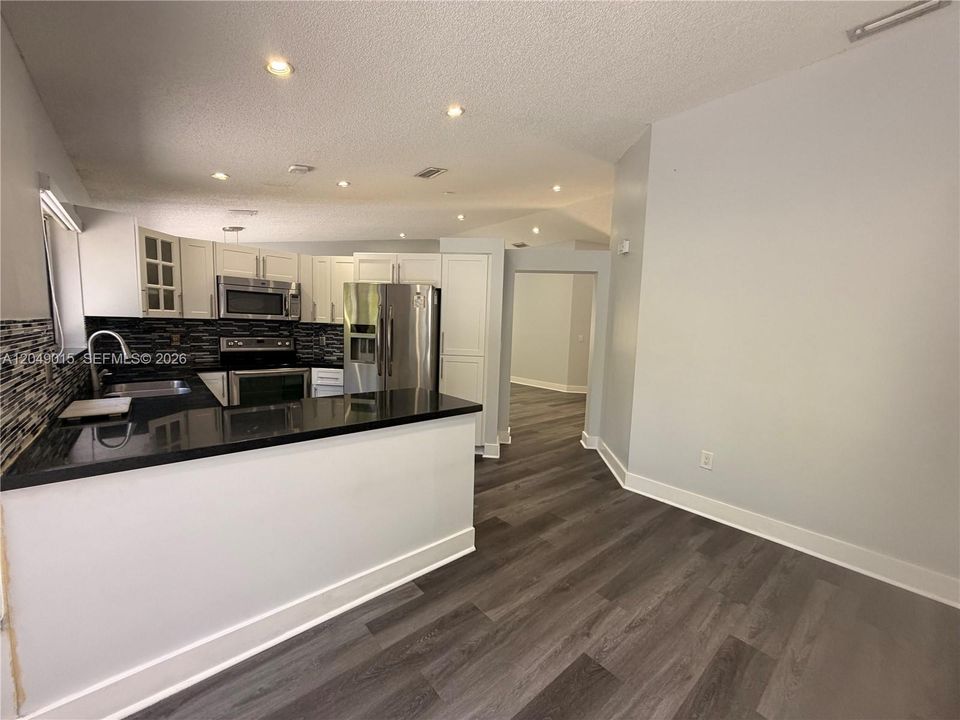 For Rent: $3,400 (3 beds, 2 baths, 1453 Square Feet)