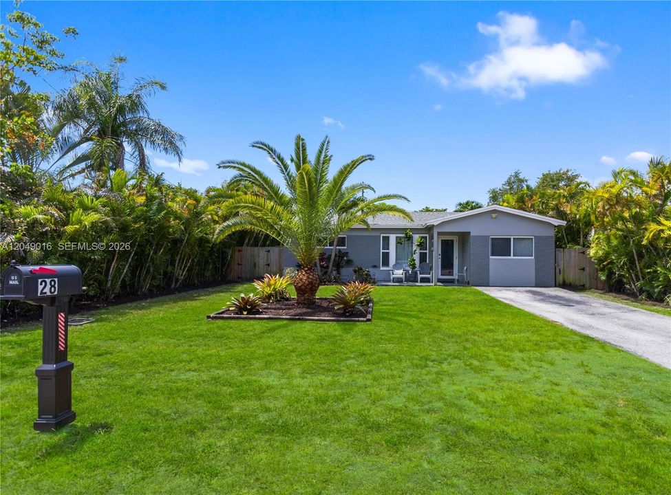 For Sale: $550,000 (3 beds, 2 baths, 1380 Square Feet)