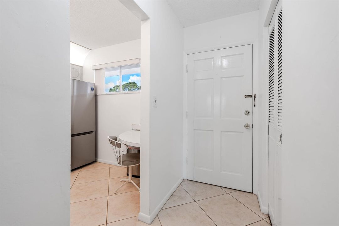 2615NGardenDr307LakeWorth-3