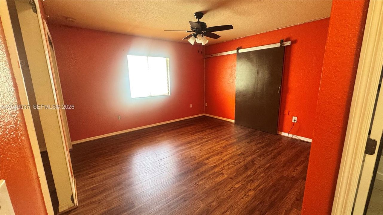 For Rent: $3,500 (3 beds, 2 baths, 1410 Square Feet)