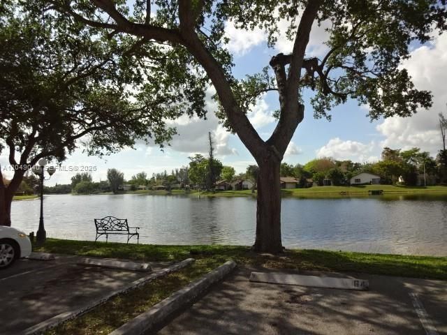 For Rent: $1,575 (1 beds, 1 baths, 800 Square Feet)