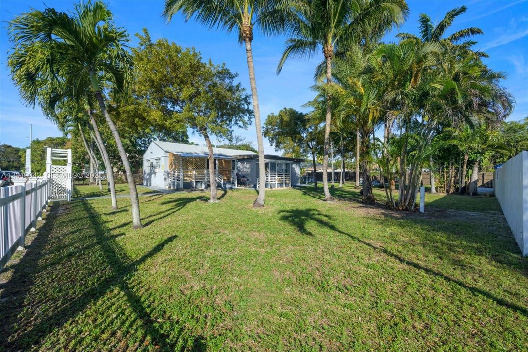 For Rent: $1,450 (1 beds, 1 baths, 500 Square Feet)
