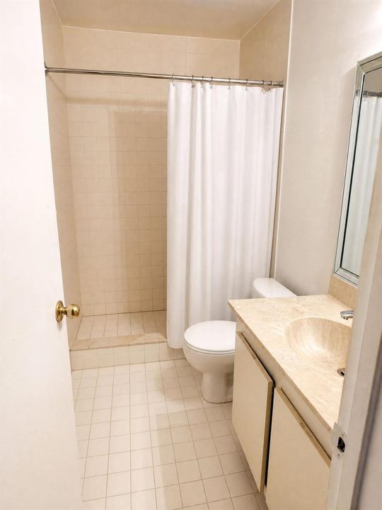 real_bathroom2