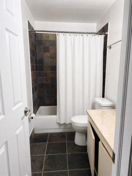 real_bathroom1