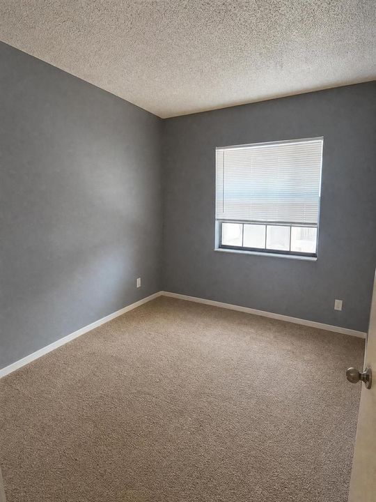 real_bedroom1