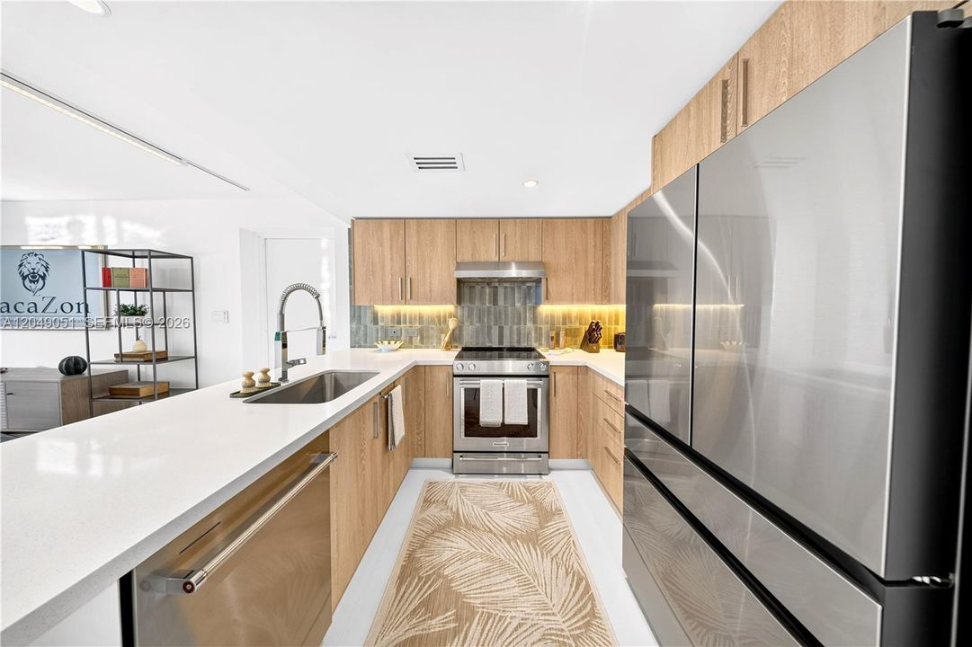 В аренду: $2,600 (3 спален, 2 ванн, 1376 Квадратных фут)