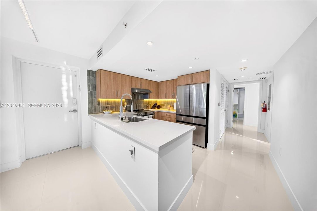 В аренду: $2,600 (3 спален, 2 ванн, 1376 Квадратных фут)