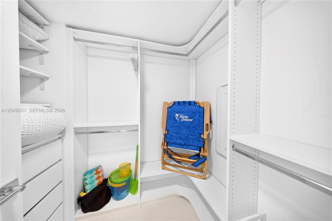 В аренду: $2,600 (3 спален, 2 ванн, 1376 Квадратных фут)