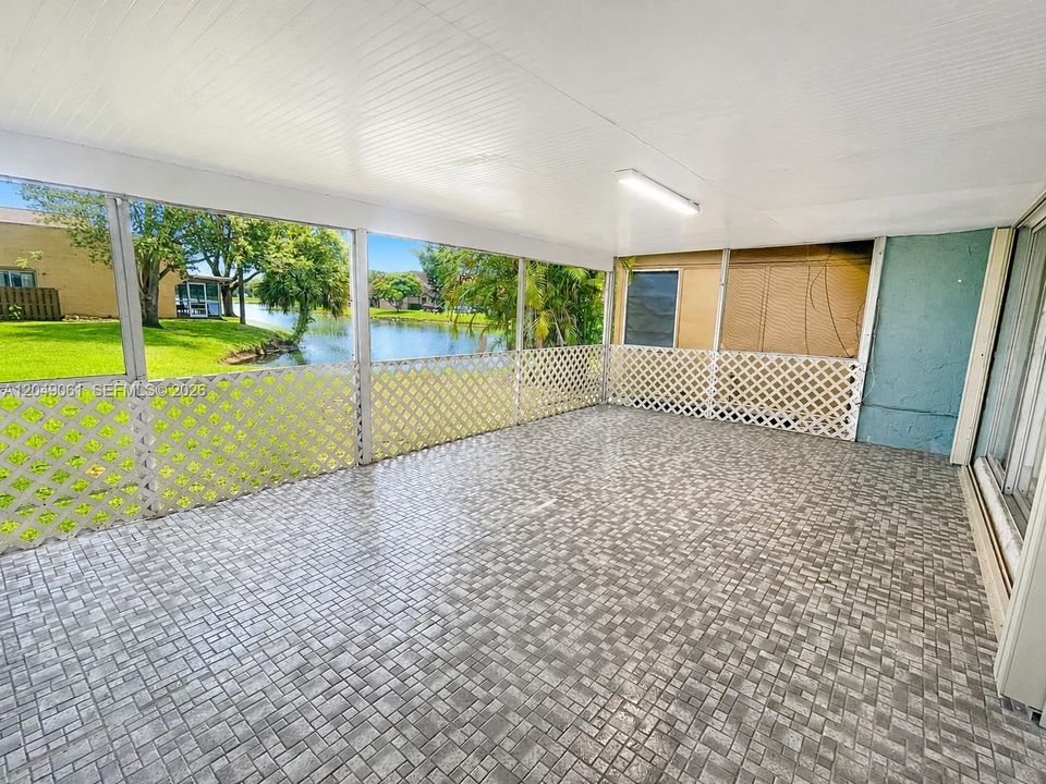 For Rent: $2,800 (3 beds, 2 baths, 1485 Square Feet)