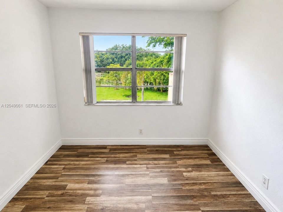 For Rent: $2,800 (3 beds, 2 baths, 1485 Square Feet)