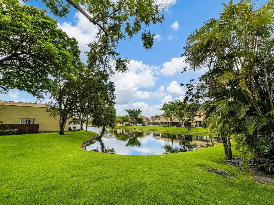 For Rent: $2,800 (3 beds, 2 baths, 1485 Square Feet)