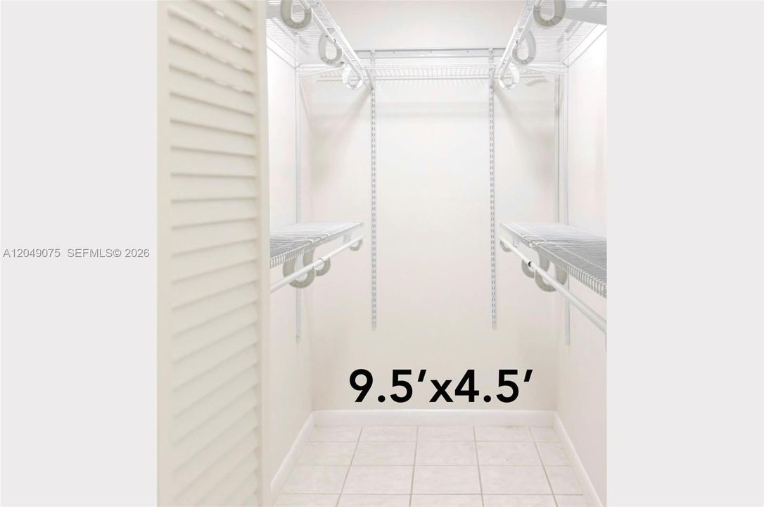 For Rent: $2,400 (2 beds, 1 baths, 1110 Square Feet)