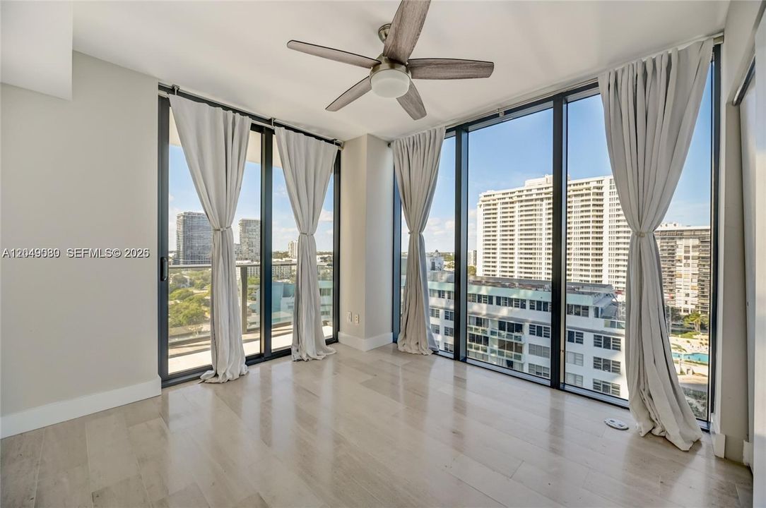 For Sale: $1,890,000 (3 beds, 3 baths, 1634 Square Feet)
