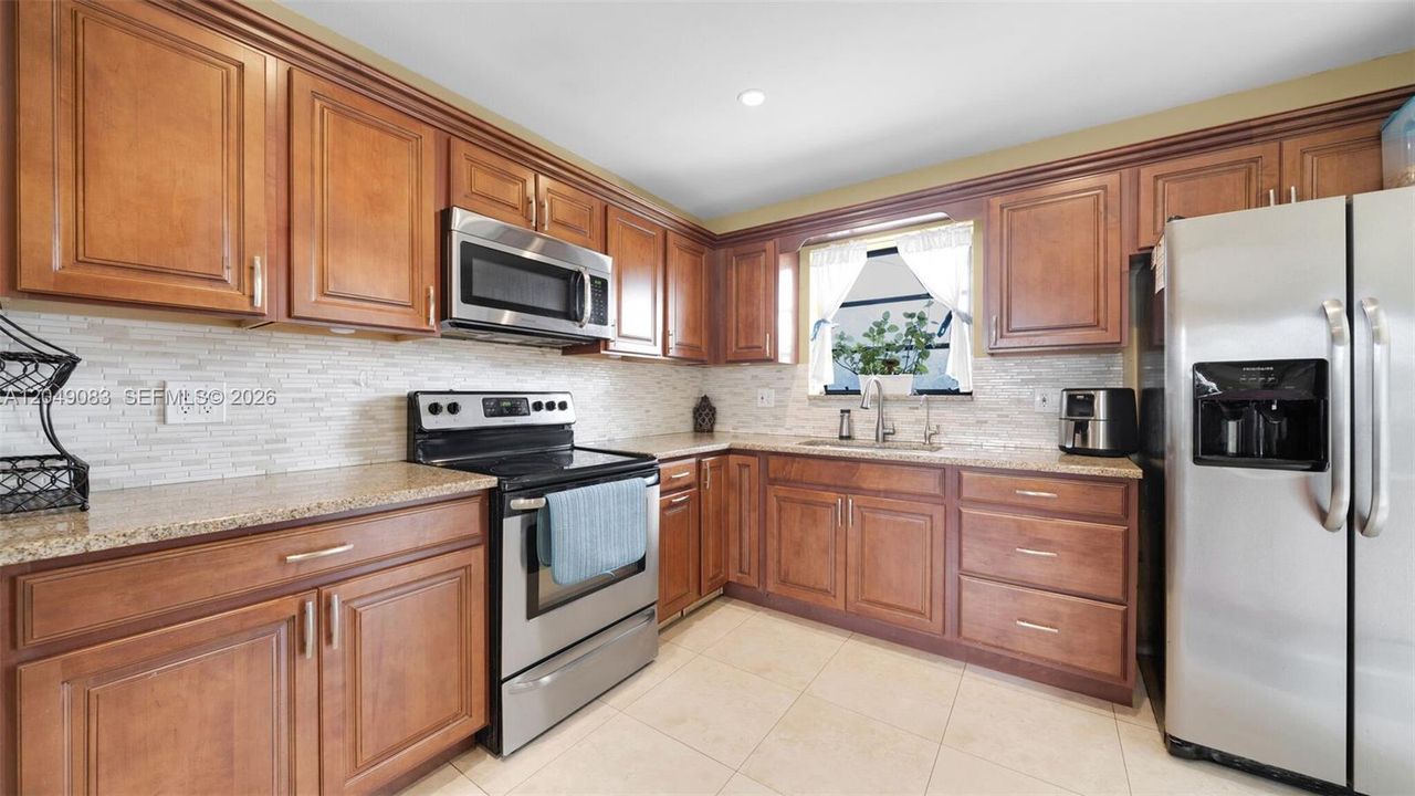 For Sale: $540,000 (3 beds, 2 baths, 1346 Square Feet)