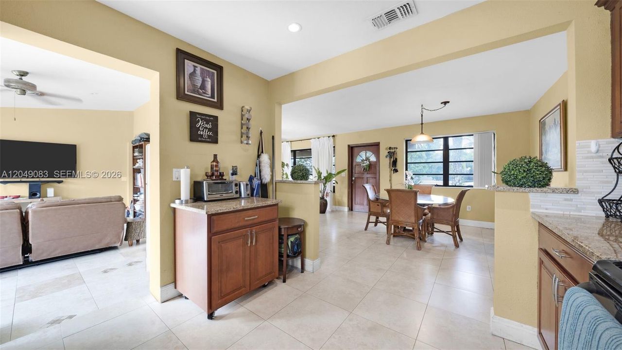 For Sale: $540,000 (3 beds, 2 baths, 1346 Square Feet)