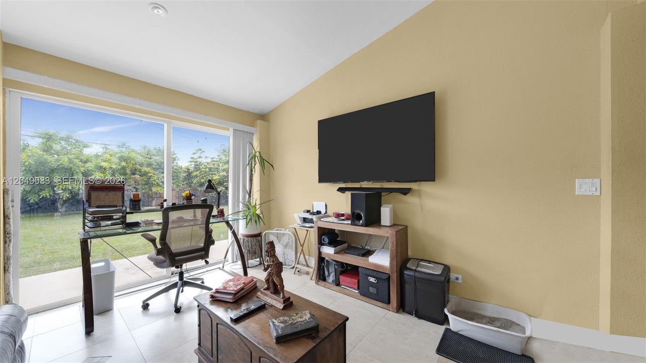 For Sale: $540,000 (3 beds, 2 baths, 1346 Square Feet)