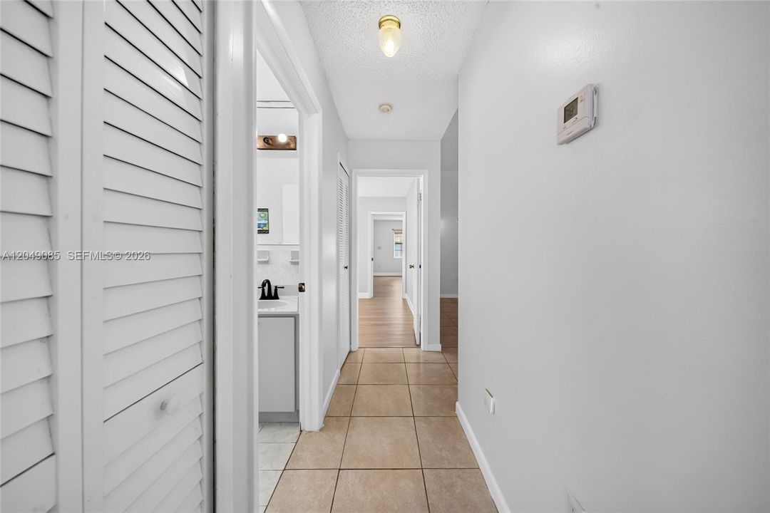 For Sale: $635,000 (3 beds, 2 baths, 1682 Square Feet)
