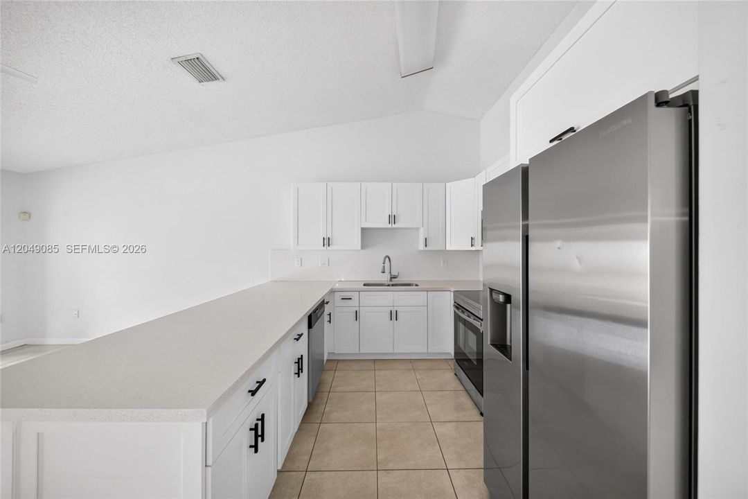 For Sale: $635,000 (3 beds, 2 baths, 1682 Square Feet)