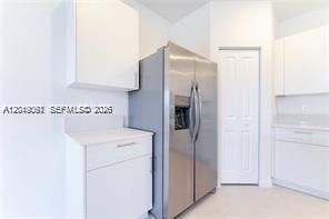 For Rent: $4,250 (3 beds, 2 baths, 1641 Square Feet)