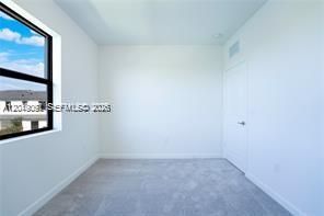 For Rent: $4,250 (3 beds, 2 baths, 1641 Square Feet)