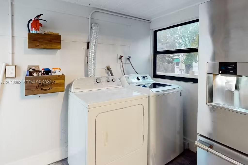 В аренду: $4,150 (3 спален, 3 ванн, 1106 Квадратных фут)