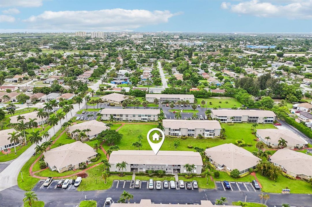 35-web-or-mls-NE 17th Ave 202-S1707-035