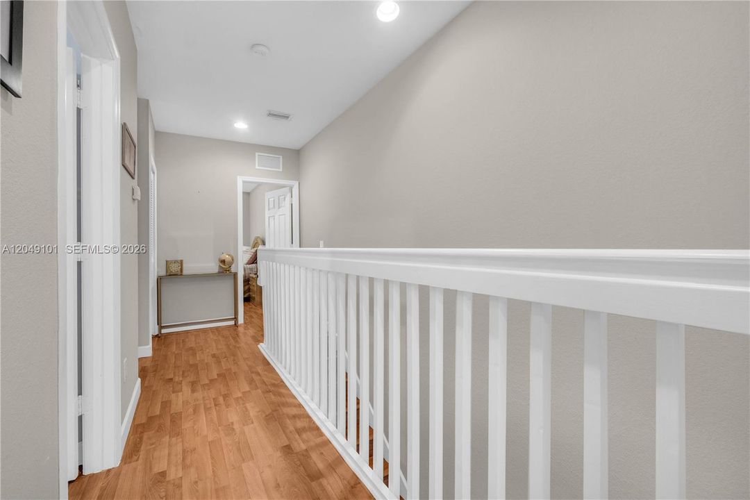For Rent: $2,999 (3 beds, 2 baths, 1450 Square Feet)