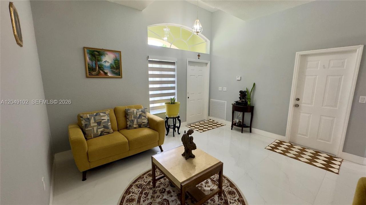 For Sale: $599,000 (4 beds, 3 baths, 1921 Square Feet)