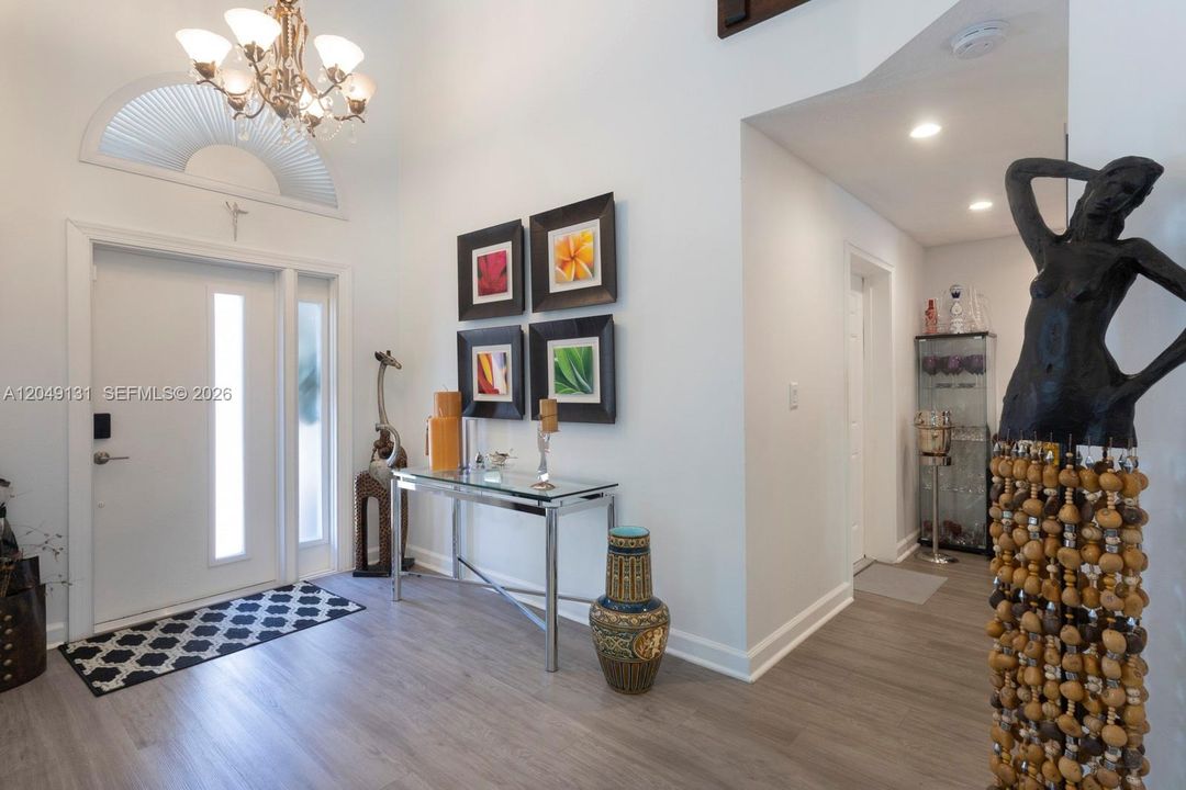 For Sale: $1,000,000 (4 beds, 3 baths, 2325 Square Feet)